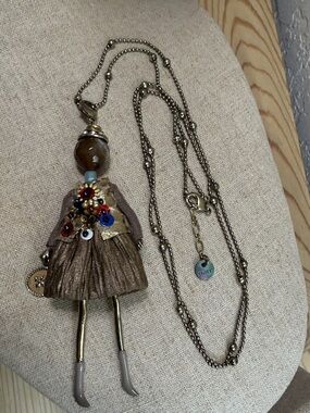 Fashion Jewelry Brown and Gold Beaded Doll Pendant Necklace